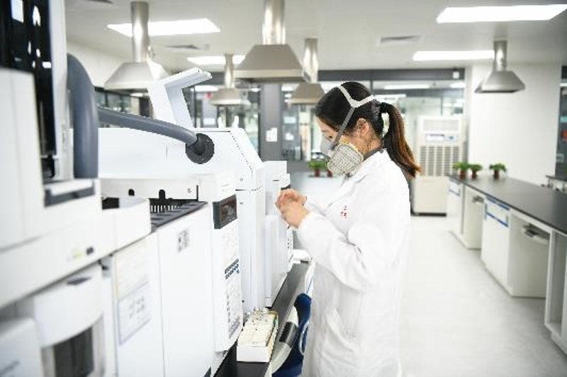 新媒体运营的风向标:紧跟行业动态是关键